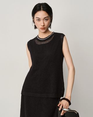 LINEN BLEND KNITTED VEST - BLACK/ CREAM