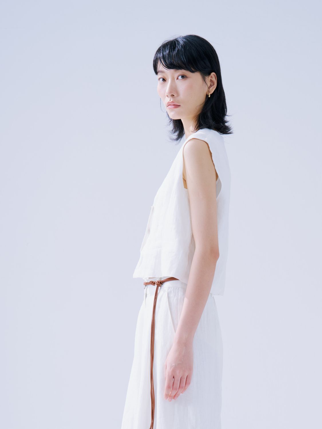 LINEN VEST - EGGSHELL