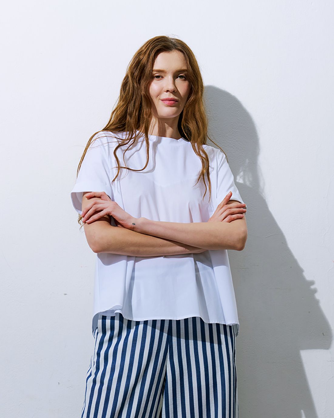 FABRIC BLOCKING FLARE TOP - EGGSHELL