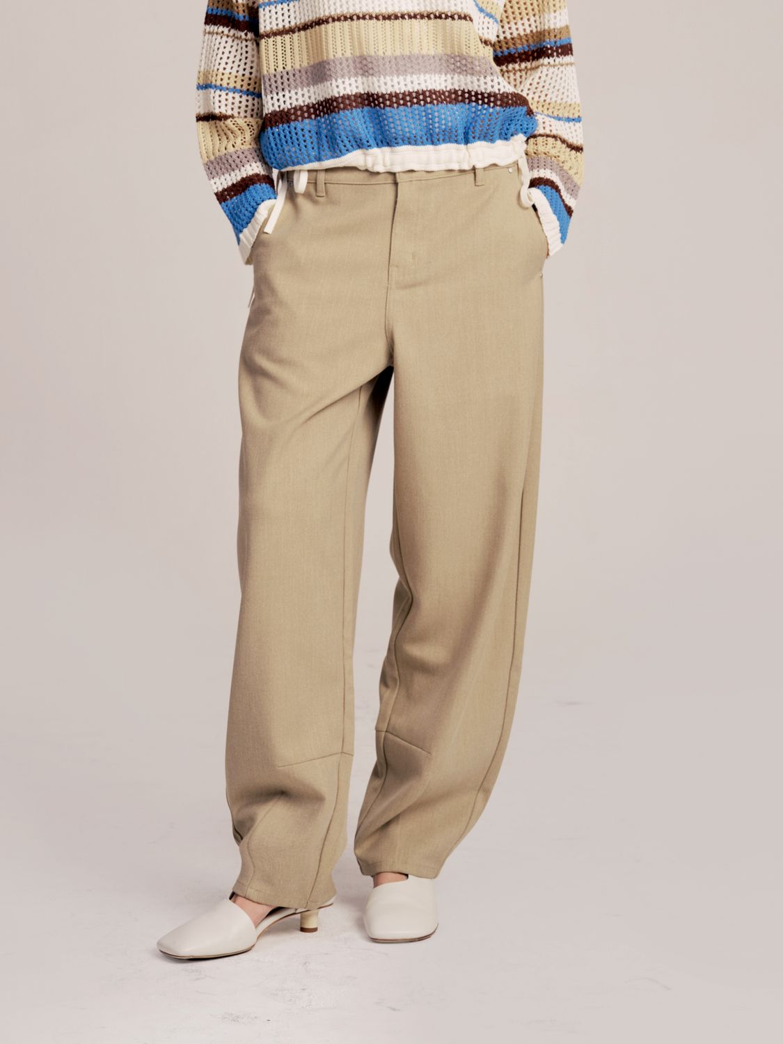 REFINED BARREL-LEG PANTS - KHAKI