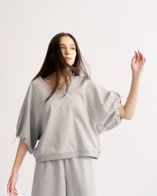 VOLUMINOUS-SLEEVE SWEATSHIRT - LHG