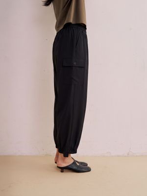 SPORT-TOUCH TAPERED PANTS - BLACK