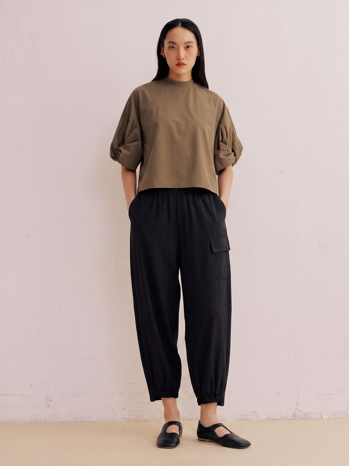 SPORT-TOUCH TAPERED PANTS - BLACK