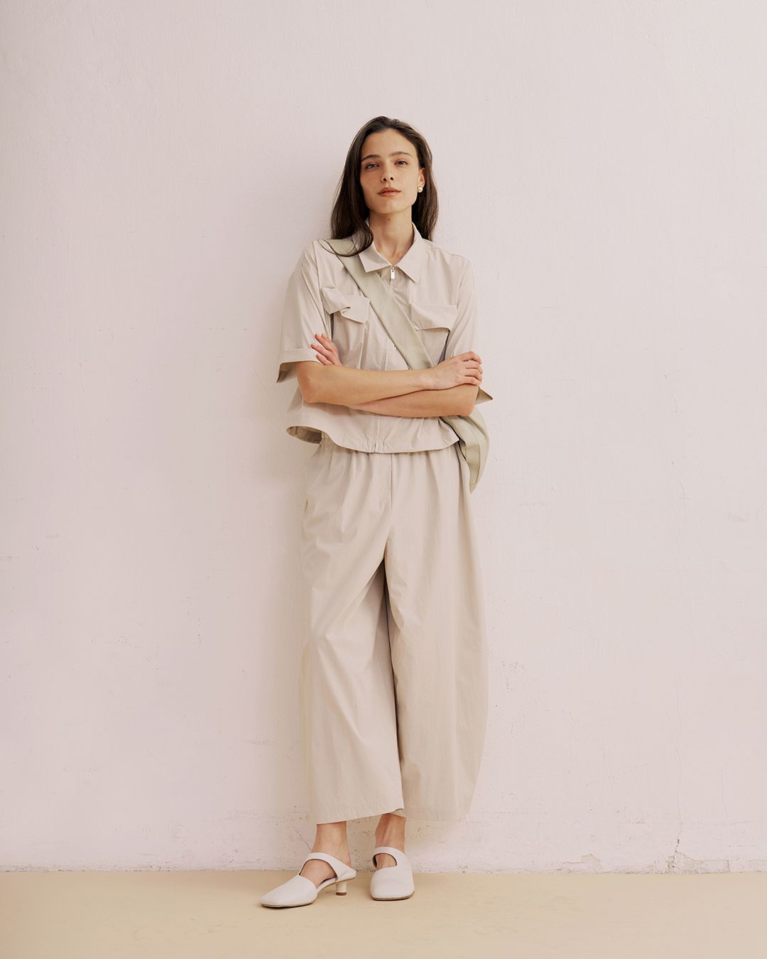 RELAXED SHORT SLEEVES ZIP-UP SHIRT JACKET - CEMENT