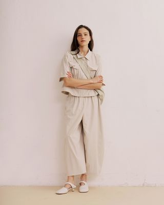 RELAXED SHORT SLEEVES ZIP-UP SHIRT JACKET - CEMENT