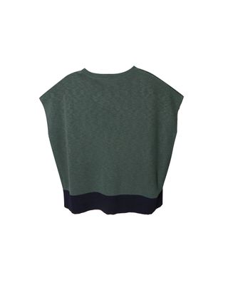 COLOR-BLOCK-V-NECK SWEATER VEST - BASIL/NAVY