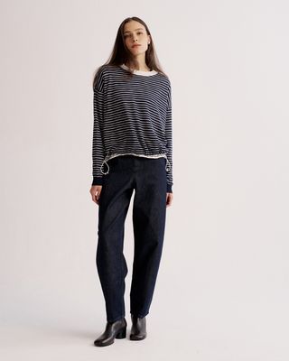 STRIPED TOP - NAVY/EGGSHELL