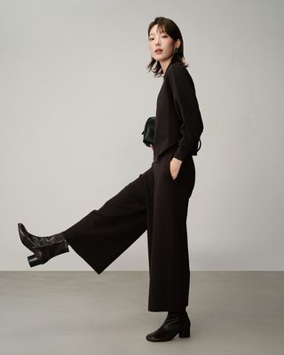 COORDINATED CABLE-KNIT WIDE-LEG PANTS - DARK GREY