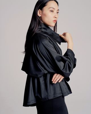 FRONT-ZIP BATWING TRENCH JACKET - BLACK