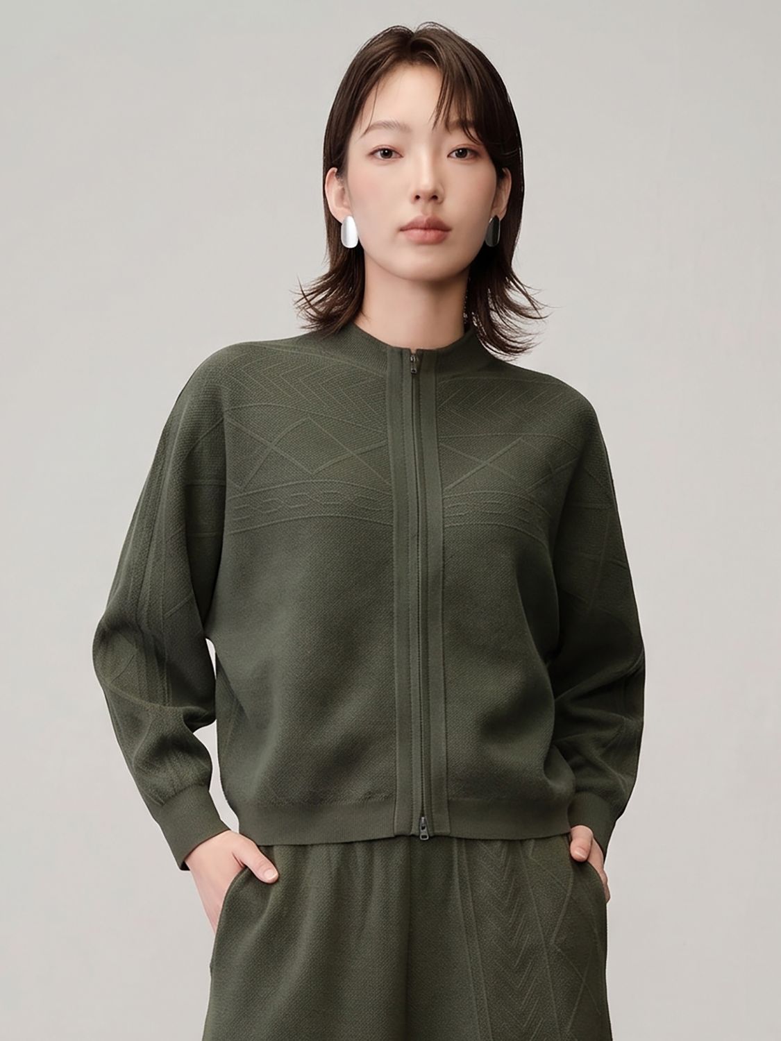 MIXED-CABLE PATTERN BATWING ZIP KNIT CARDIGAN - BASIL