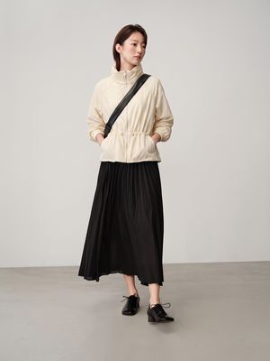 LIGHT WEIGHT DRAWSTRING JACKET - PEARL