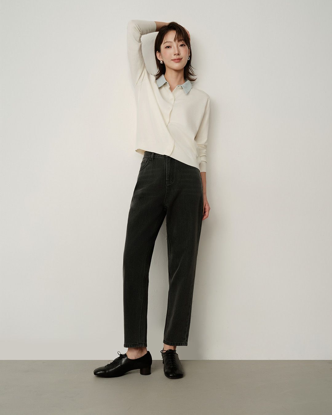 WASHED TAPERED JEANS - CHARCOAL