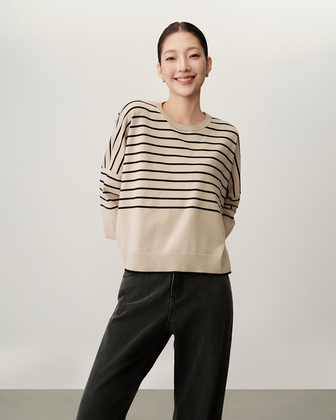STRIPED BOXY TOP - CEMENT/ BLACK