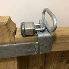 Fastener to padlock, 600mm bolt, galvanised.