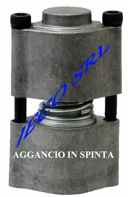 AGGANCIO IN SPINTA PER DISTRIBUTORE 3/8