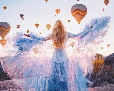 Картина по номерам Colibri "Девушка и воздушные шары" 40х50см