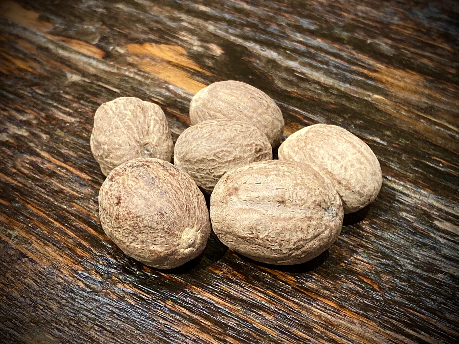 Nutmeg Whole
