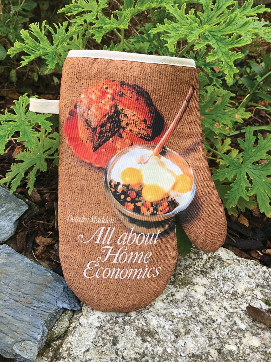 All about Home Economics - Oven Glove