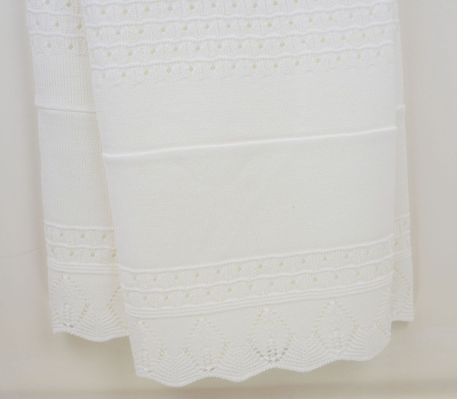 PEX 'NOVA' WHITE KNIT SHAWL PEX063