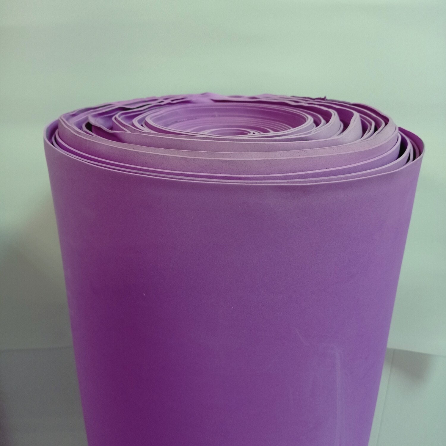 Фоамиран (EVA), рулонный, пурпурный, толщина - 2 мм, ширина 1м