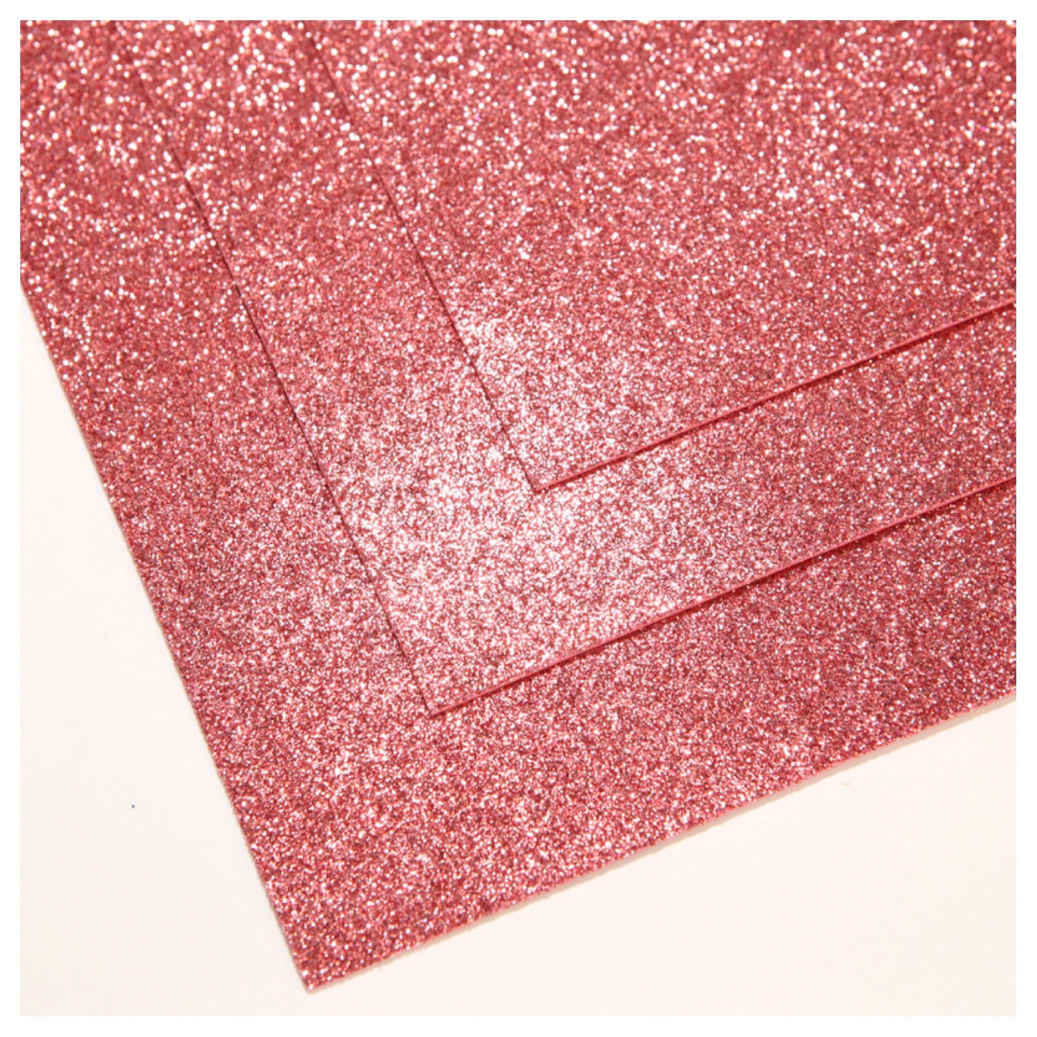 Фоамиран глиттерный - толщина 1,5 мм , размер листа 60/70 см.
Цвет -  тёплый розовый