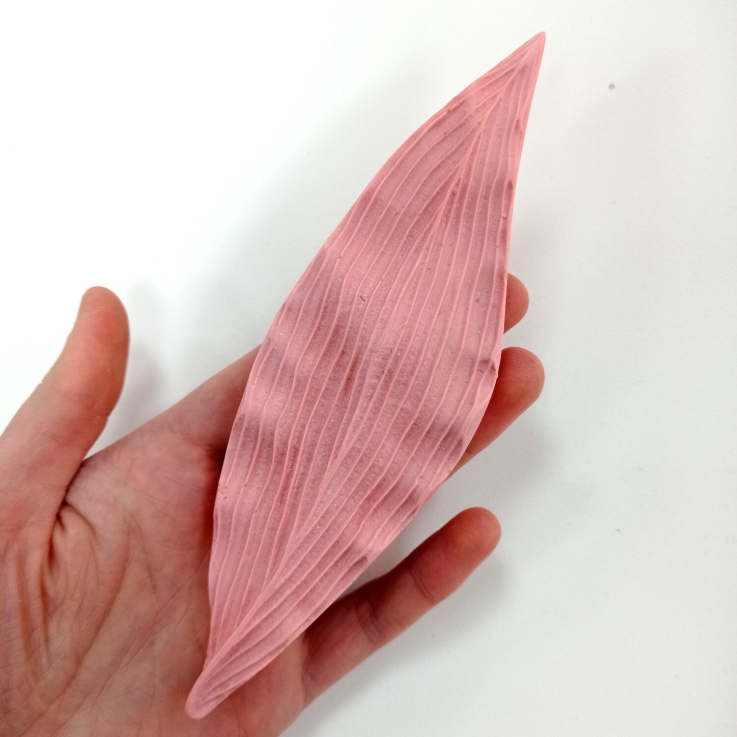 Молд «Лист Лилии», размер 15/5 см, материал - пластик