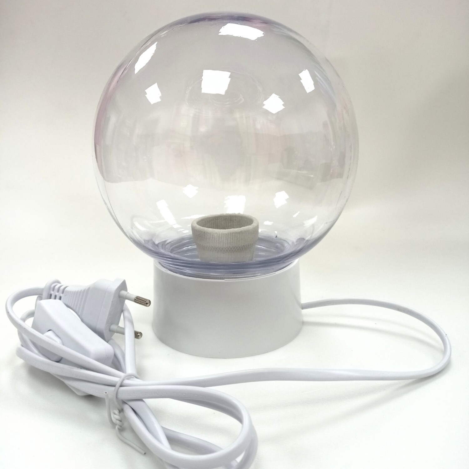 Готовый светильник (d-15см) из ударопрочного прозрачного пластика с подключенным сетевым шнуром - БЕЛЫЙ