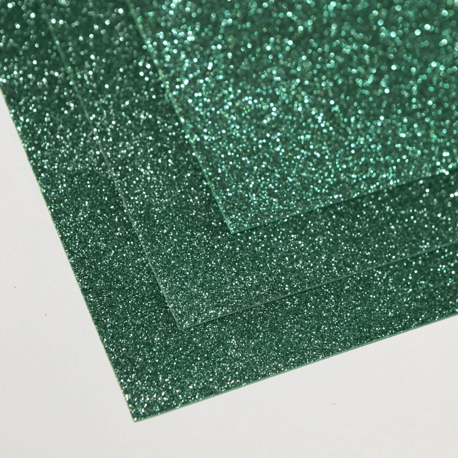 Фоамиран глиттерный - толщина 1,5 мм , размер листа 60/70 см.
Цвет - травяной