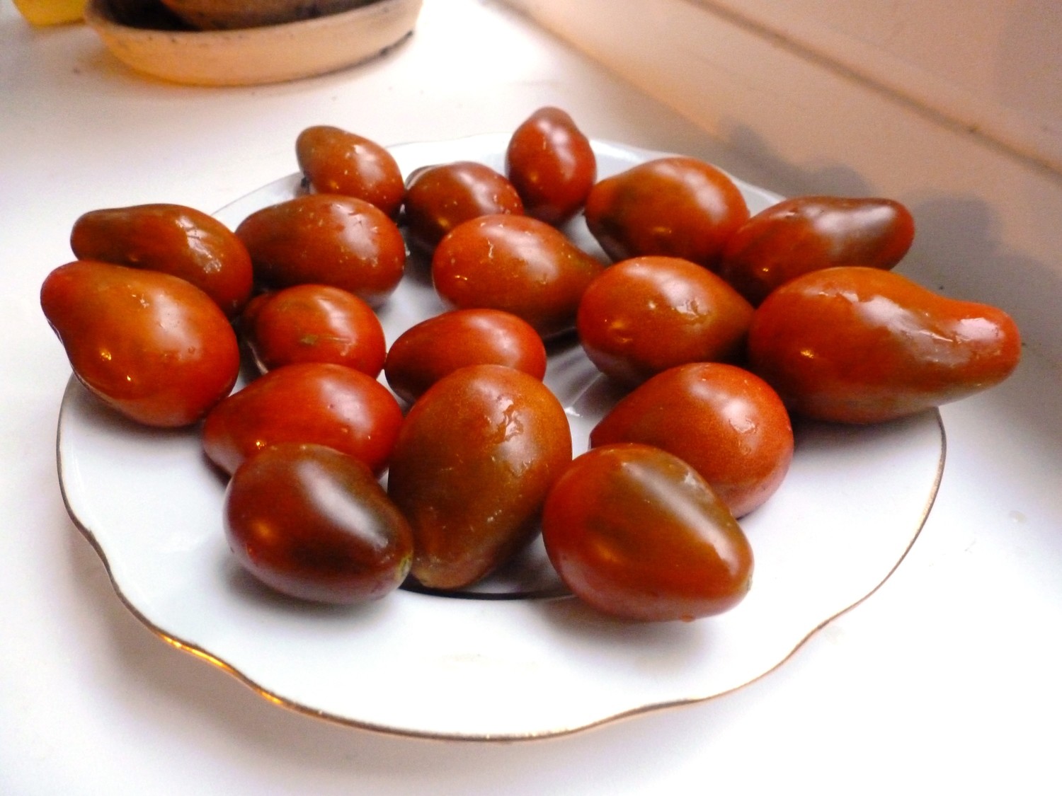 Помидоры Черри Chocolate Pear - Шоколадный Жемчуг