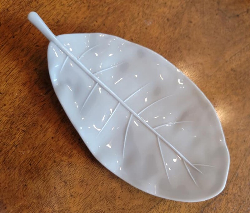 Beautiful Leaf Soap Dish