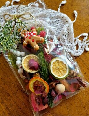 Sugar-N-Spice, and Everything Nice Potpourri