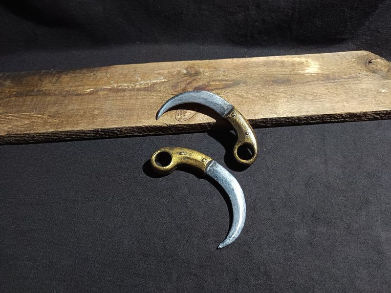 Karambit (Messing Optik) Karambit (Messing Optik)
