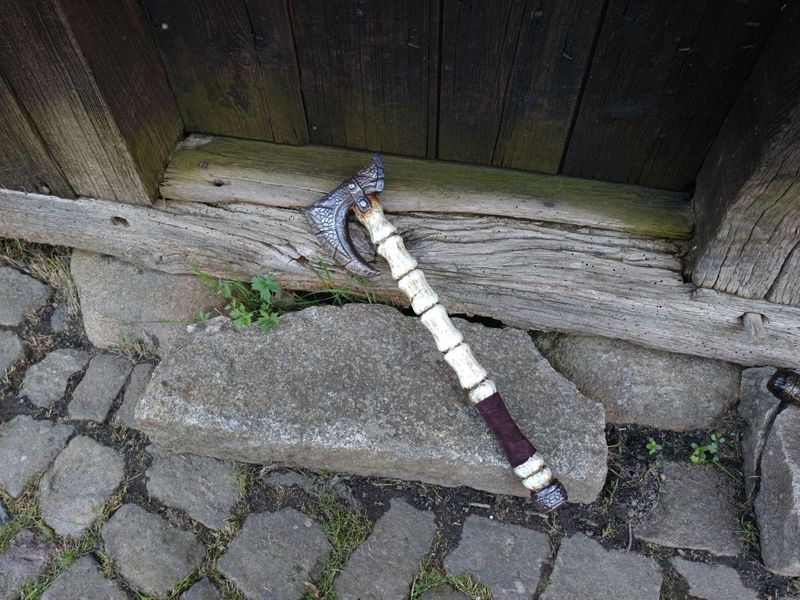 Knochenspalter von Uldrak Knochenspalter von Uldrak