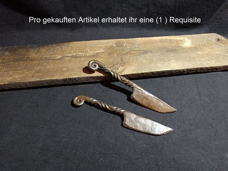 Schlichtes rostiges Messer Schlichtes rostiges Messer