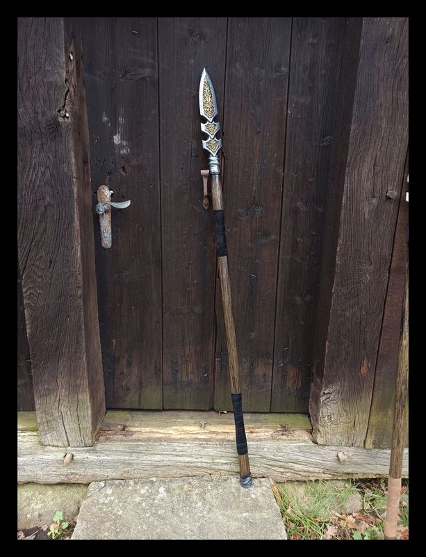 Verzierter Speer Verzierter Speer