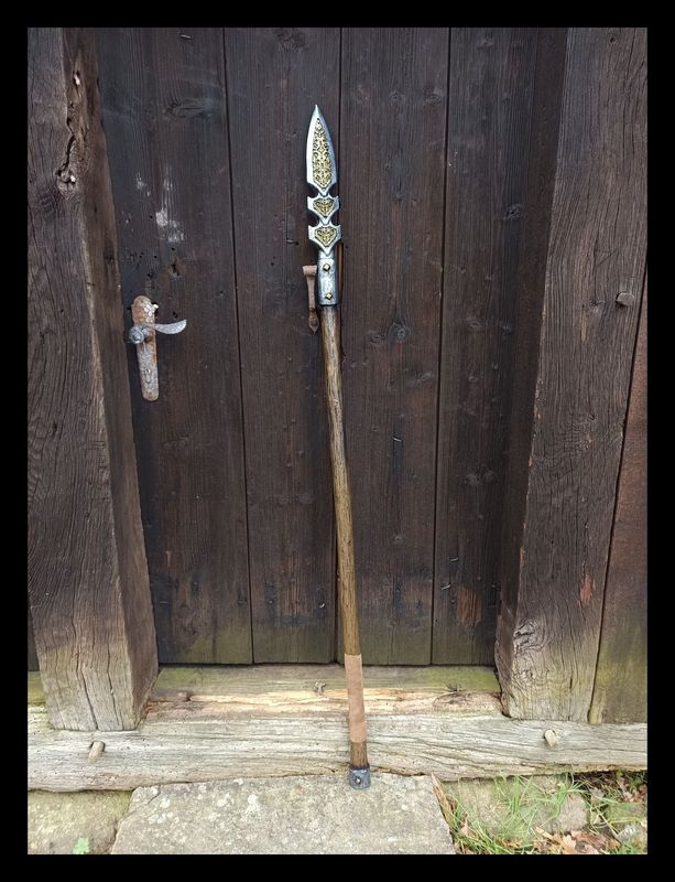 Verzierter Speer Verzierter Speer