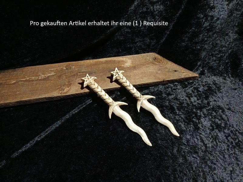 Urtümlicher Ritualdolch (Knochen/Elfenbein Optik)