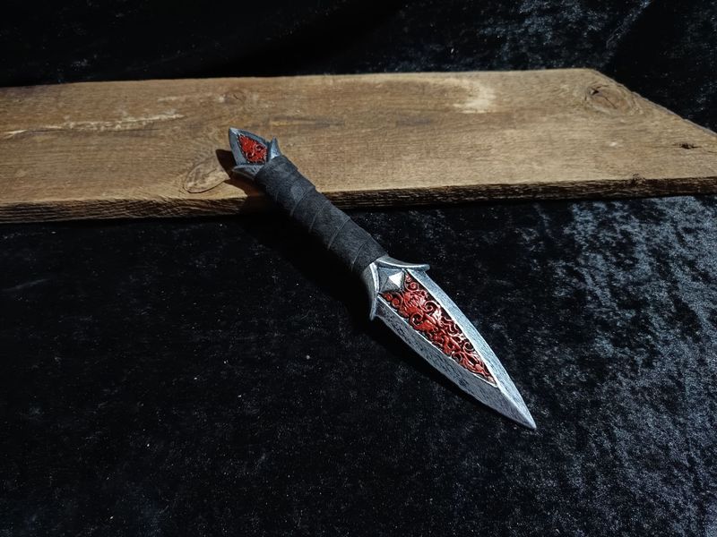 Dämmerstich ( rotes Ornament)