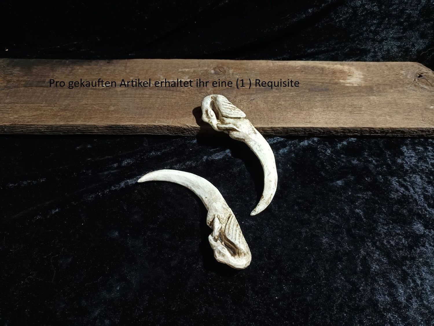 Verziertes Karambit (Knochen Optik)