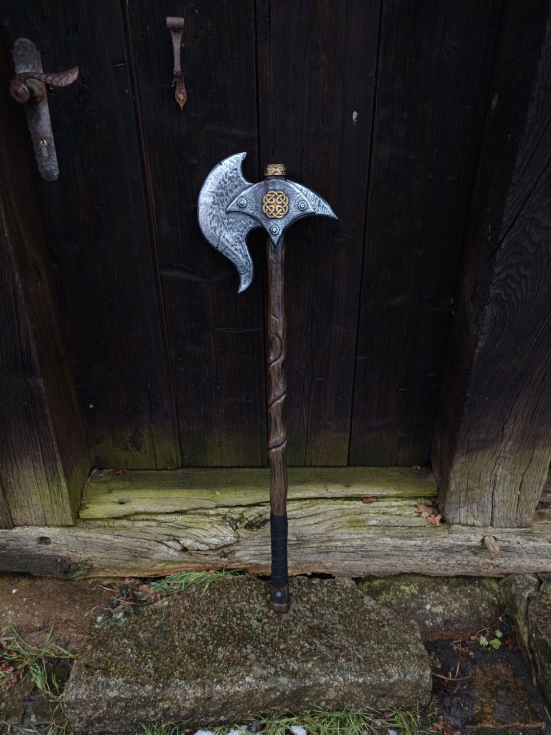 Verzierte Kriegsaxt aus Folkvar