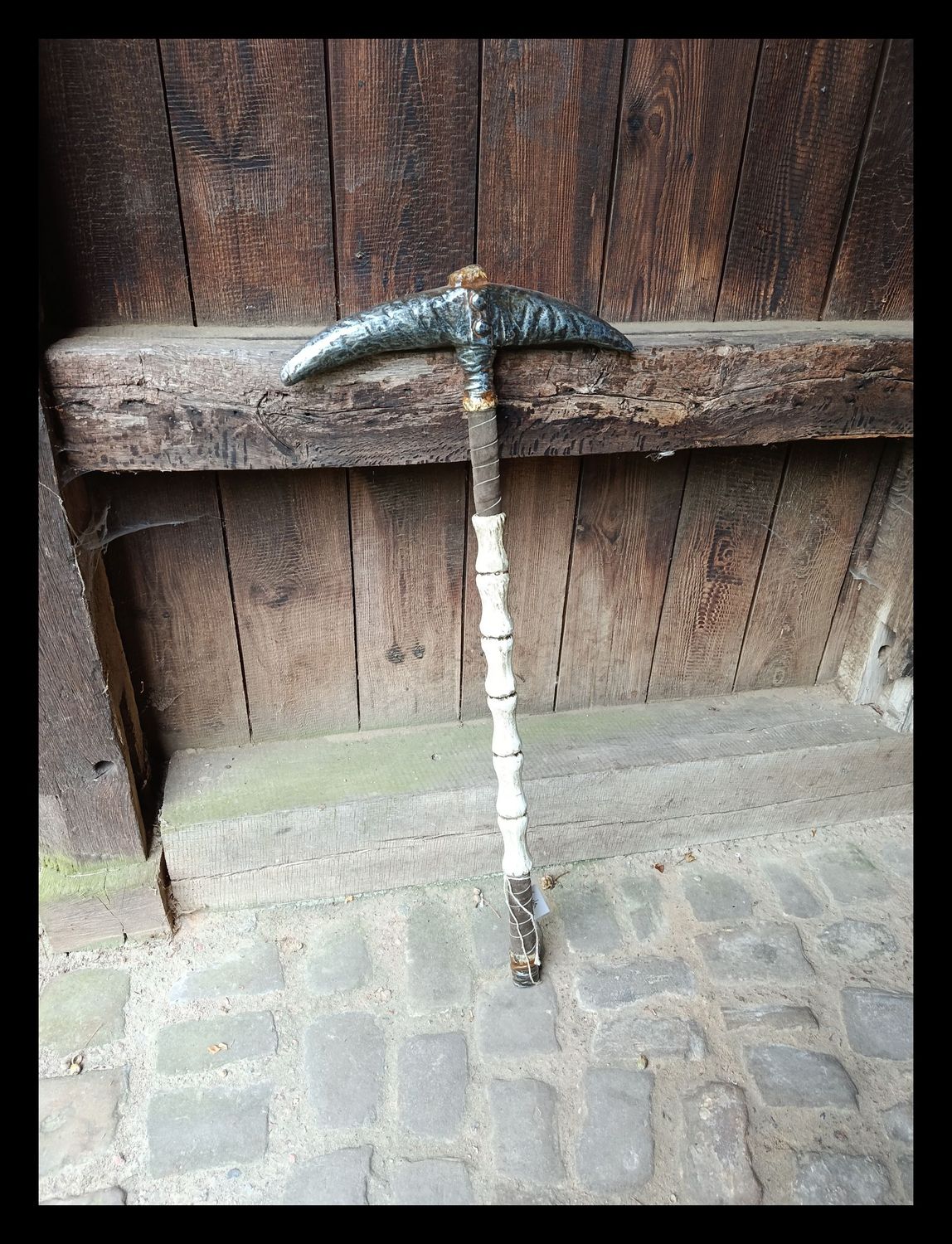 Knochen Spitzhacke