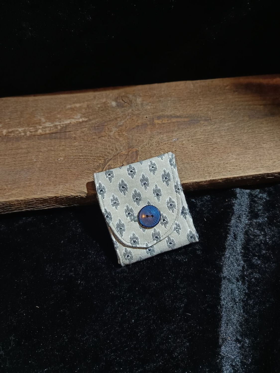 Nadeletui mit 3 Nadeln