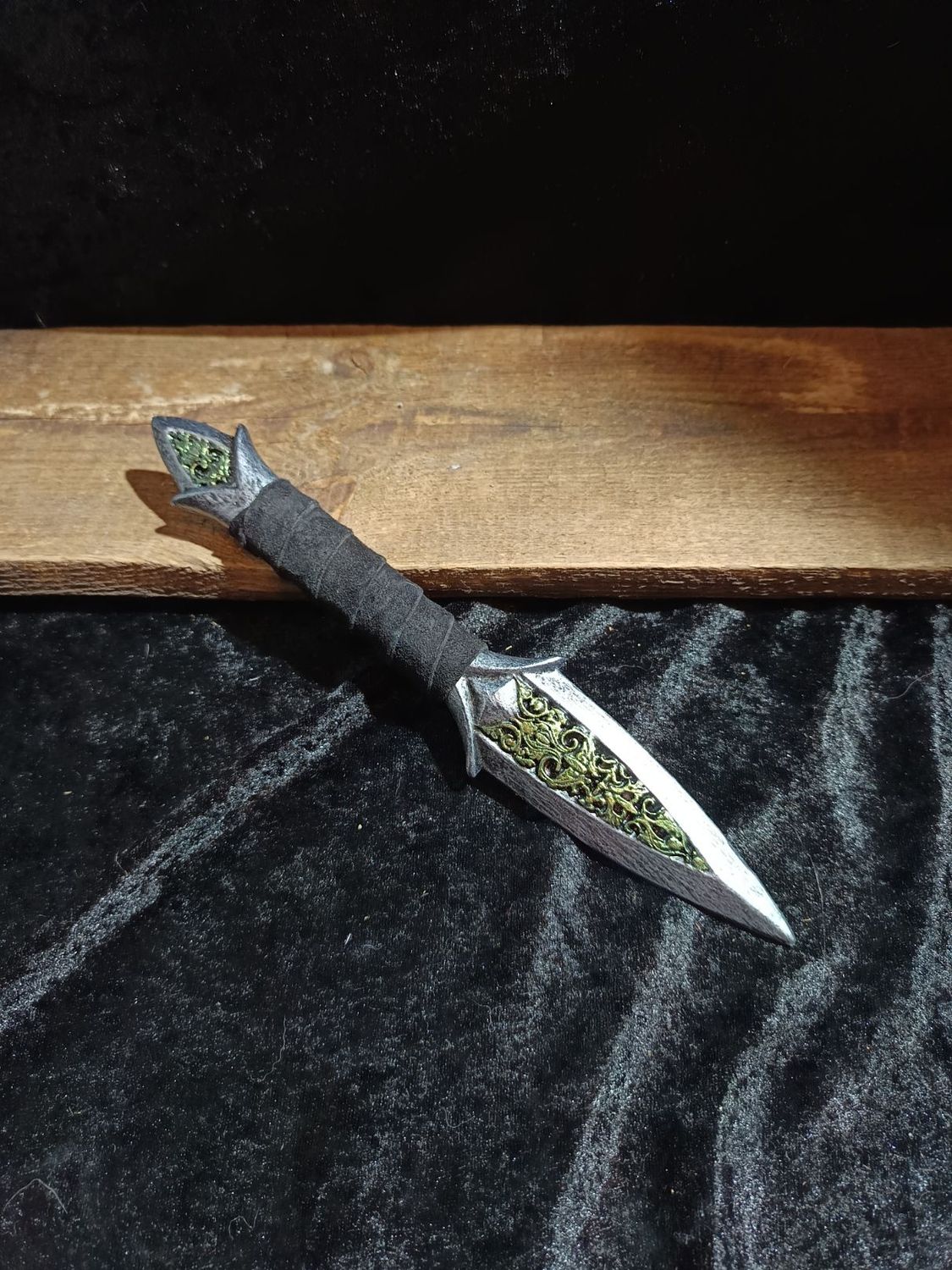 Dämmerstich ( Grünes Ornament)