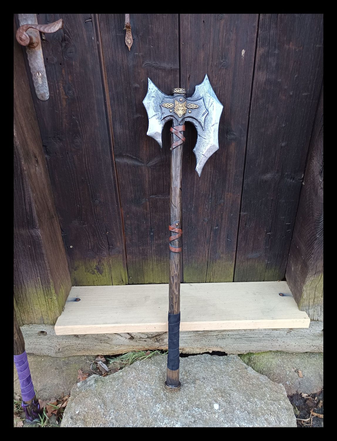 Verzierte Kriegsaxt des Wolfes Verzierte Kriegsaxt des Wolfes