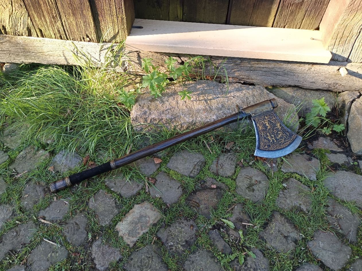 Hubertus´s verzierte Jagdaxt
