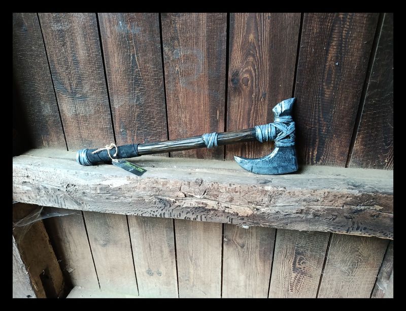 Kriegsaxt aus Folkvar Kriegsaxt aus Folkvar
