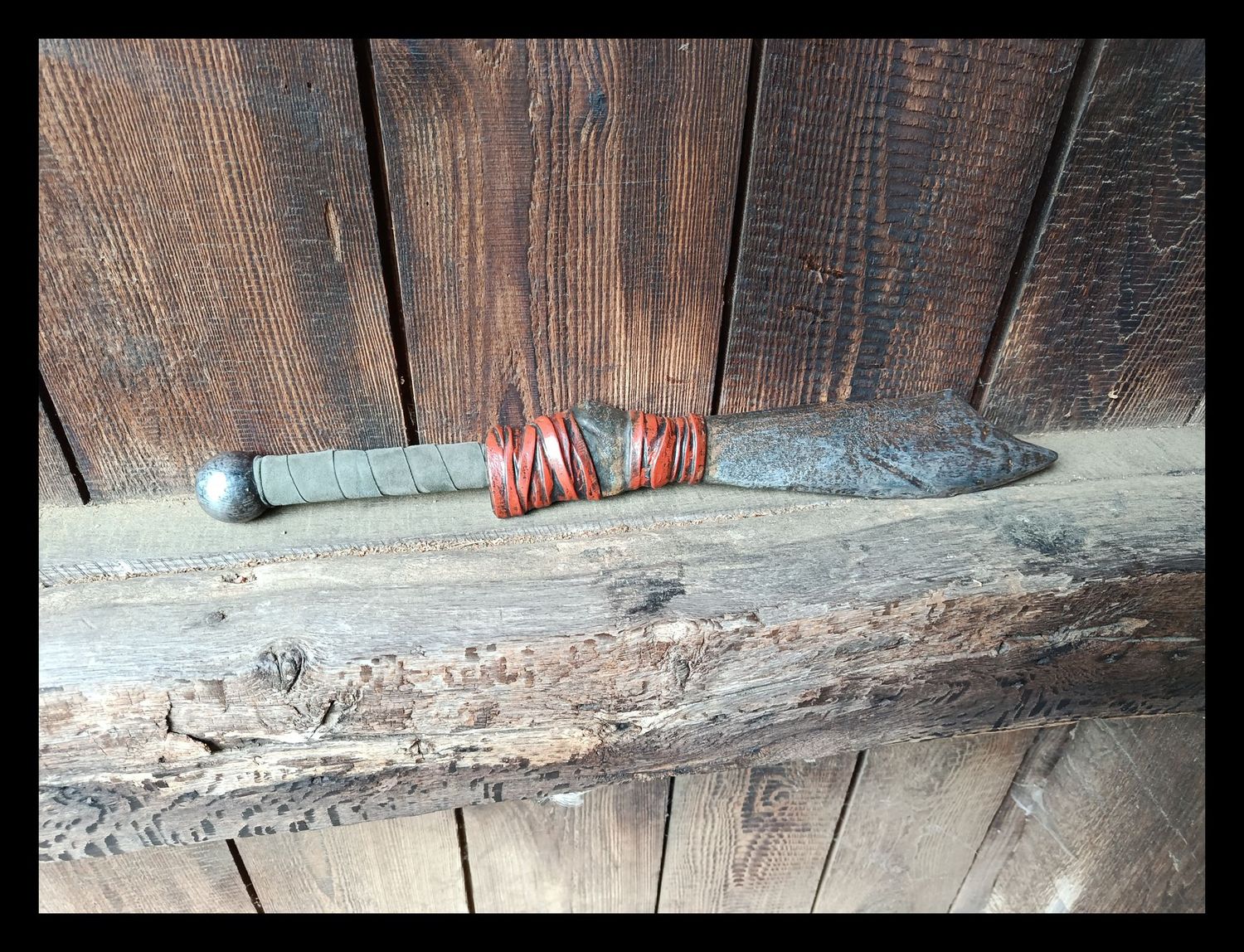 Rustikales Kriegsmesser