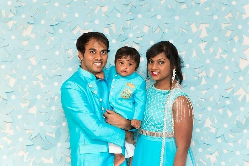 Father Mother and Son in - Family Matchin outfit in Blue