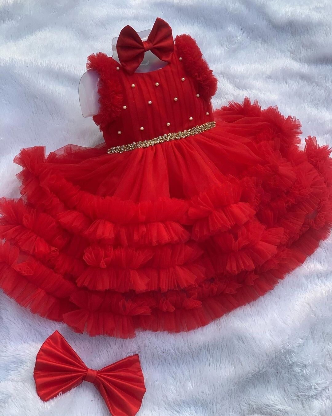 Baby frock red clearance colour