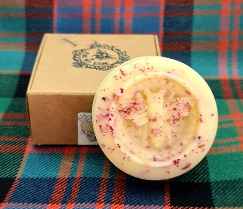 Rose and Aloe Cleansing/Exfoliating Moisture Rich Bar Rose and Aloe Cleansing/Exfoliating Moisture Rich Bar